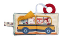 Lilliputiens Playbook transports Jules the dog