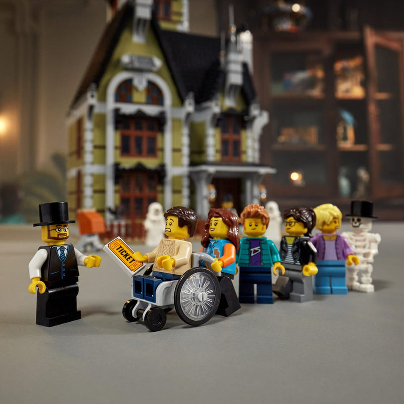 LEGO Haunted House Creator