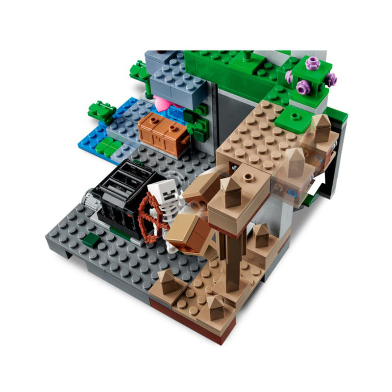 LEGO The Skeleton Dungeon Minecraft
