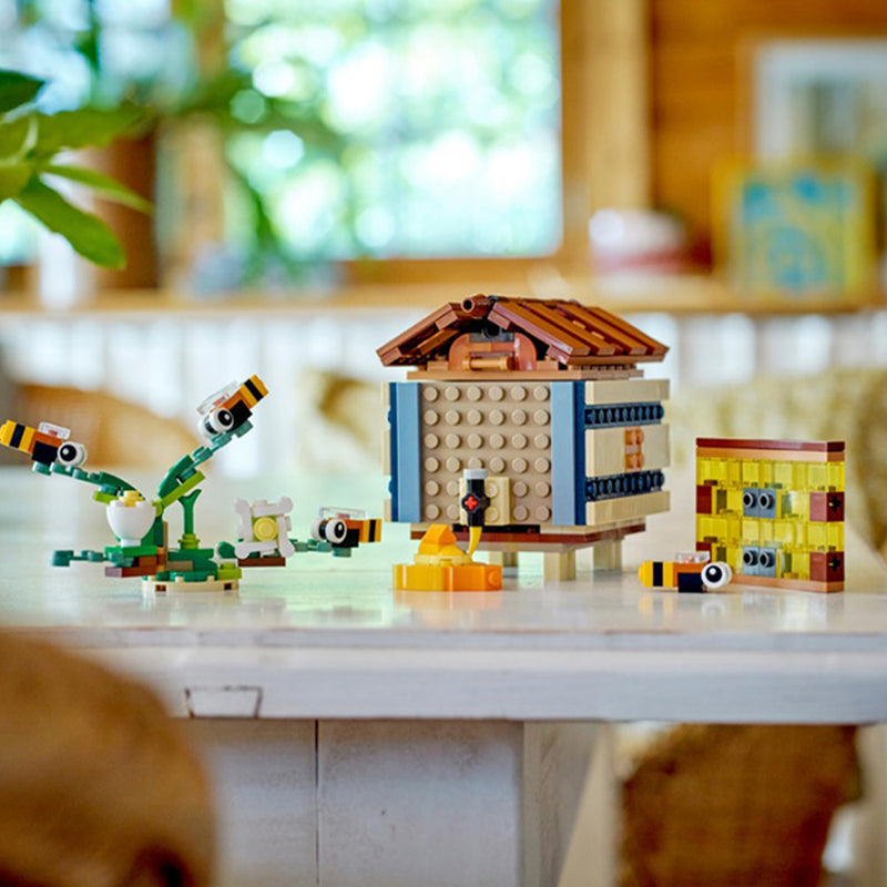 LEGO Birdhouse Creator
