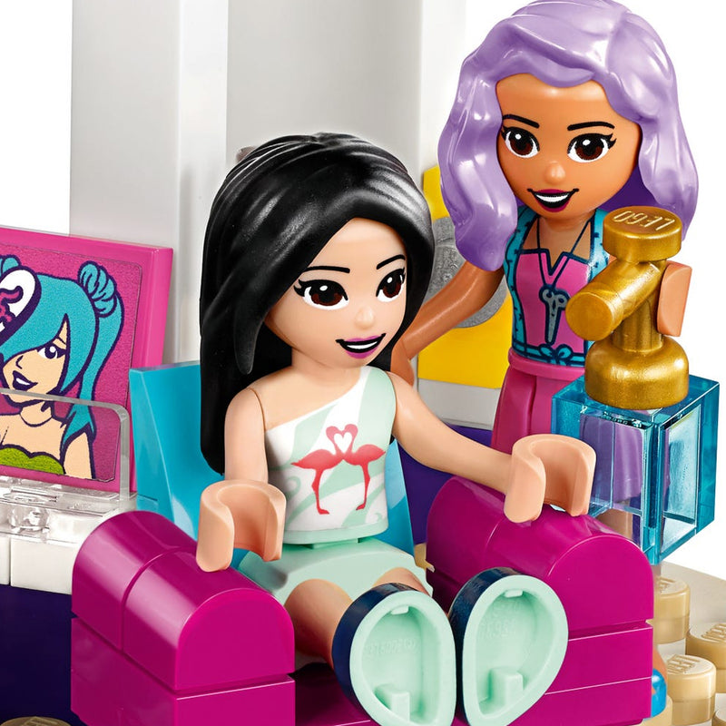 LEGO Heartlake City Hair Salon Friends