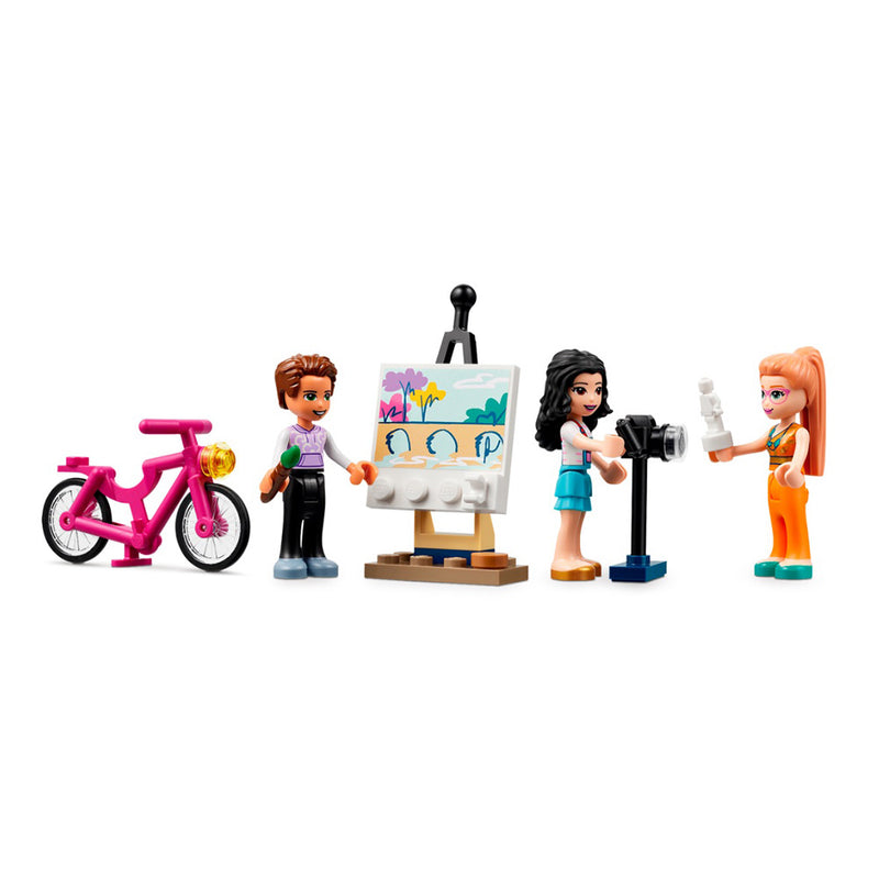 LEGO Emma's Art School Friends