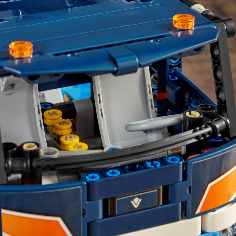 LEGO Concrete Mixer Truck Technic