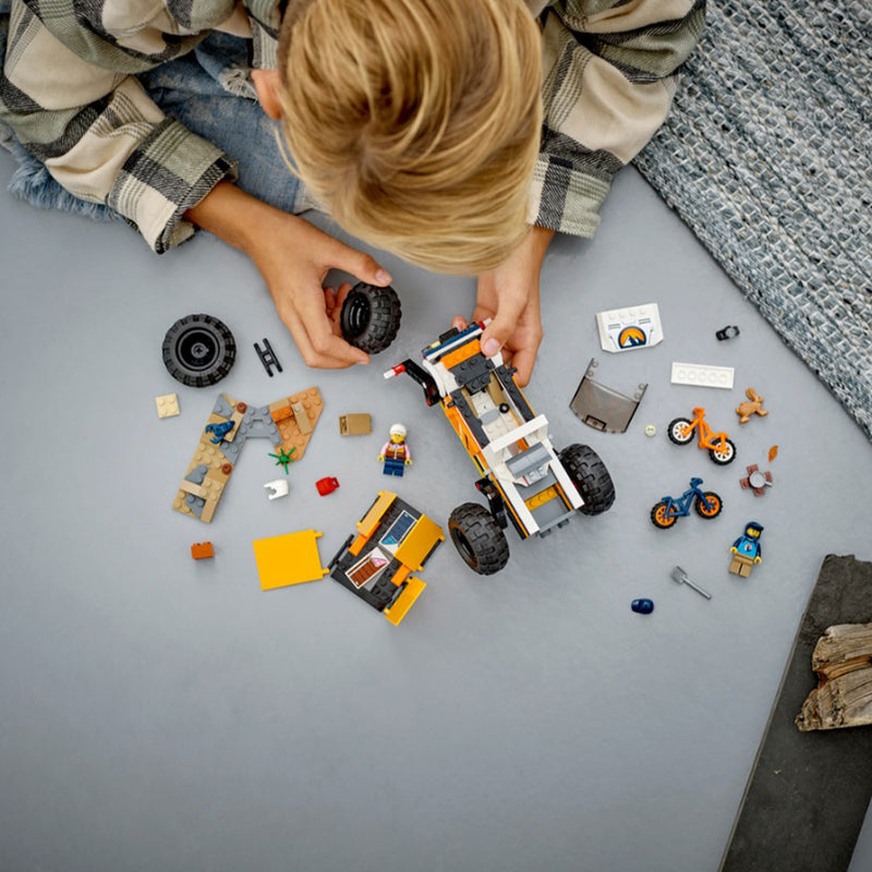 LEGO 4x4 Off-Roader Adventures City