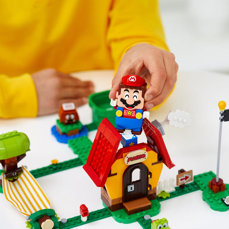 LEGO Mario's House & Yoshi Super Mario