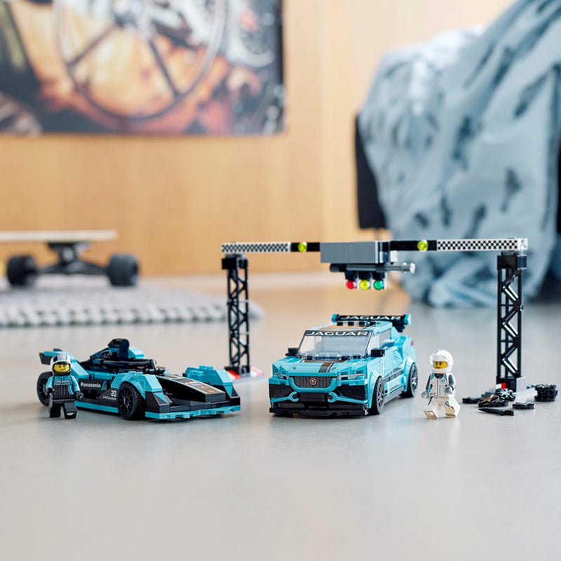 LEGO Formula E Panasonic Jaguar Racing Car Speed Champions